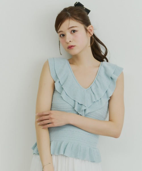 Olu.(オルドット)の「フリルニットトップス(ニット/セーター・レディース・ブルー/アイボリー・FREE)」の4枚目の写真
