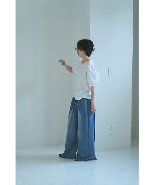 marjour(マージュール)の「SWITCHING LANTERN SLEEVE TEE(Tシャツ/カットソー・レディース・ブラック/オフホワイト・M)」の16枚目の写真