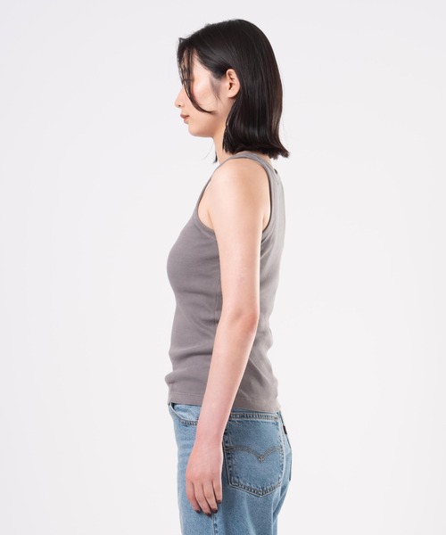 Levi's(リーバイス)の「Levi's/リーバイス エッセンシャル レーサー タンクトップ(タンクトップ・レディース・ブラック・M/S/XS)」の9枚目の写真