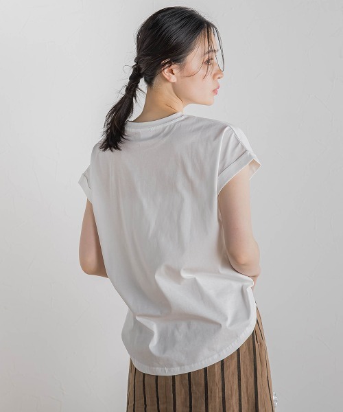 Droite lautreamont（ドロワットロートレアモン）の「【WEB限定】ドライタッチコットン英文ロゴT≪洗濯機で洗える≫（Tシャツ/カットソー・レディース・チャコールグレー/オフホワイト・M）」の6枚目の写真