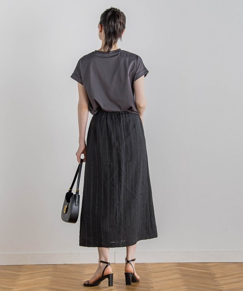 Droite lautreamont（ドロワットロートレアモン）の「【WEB限定】ドライタッチコットン英文ロゴT≪洗濯機で洗える≫（Tシャツ/カットソー・レディース・チャコールグレー/オフホワイト・M）」の17枚目の写真