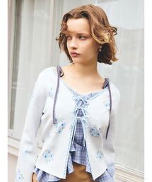 blugirl♡ブルーガール 花柄 長袖 カーディガン 美品 イタリア　綿100 ブルーガール花柄カーディガン40とスカート42ベルト付属品