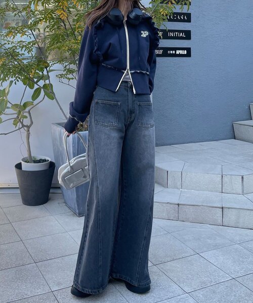 CIAOPANIC（チャオパニック）の「【CIAN DENIM/シアンデニム】スプリットフロントワイドデニム（デニムパンツ・レディース・ブルー/ブラック/グレー・X-SMALL/MEDIUM/SMALL）」の11枚目の写真