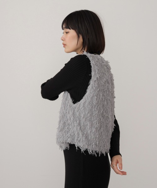 Bou Jeloud（ブージュルード）の「フェザーショートベスト（ベスト・レディース・ブラック/ライトグレー・38）」の4枚目の写真