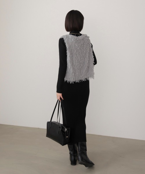 Bou Jeloud（ブージュルード）の「フェザーショートベスト（ベスト・レディース・ブラック/ライトグレー・38）」の12枚目の写真