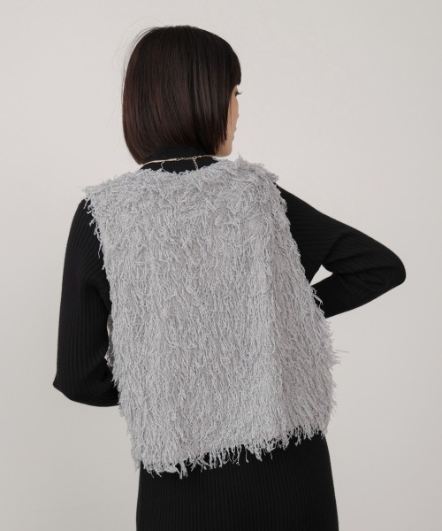 Bou Jeloud（ブージュルード）の「フェザーショートベスト（ベスト・レディース・ブラック/ライトグレー・38）」の14枚目の写真