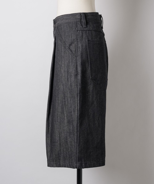 GIUNON(ジウノン)の「one tuck bermuda pants / ワンタックバミューダパンツ(その他パンツ・レディース・ブラック・FREE)」の5枚目の写真