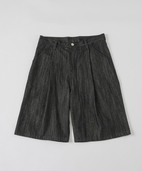 GIUNON(ジウノン)の「one tuck bermuda pants / ワンタックバミューダパンツ(その他パンツ・レディース・ブラック・FREE)」の4枚目の写真