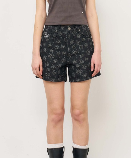 GENERAL IDEA(ジェネラルアイデア)の「GENERAL IDEA/ジェネラルアイディア flower denim shorts ショートパンツ(デニムパンツ・レディース・ブラック・S/M/L)」の2枚目の写真