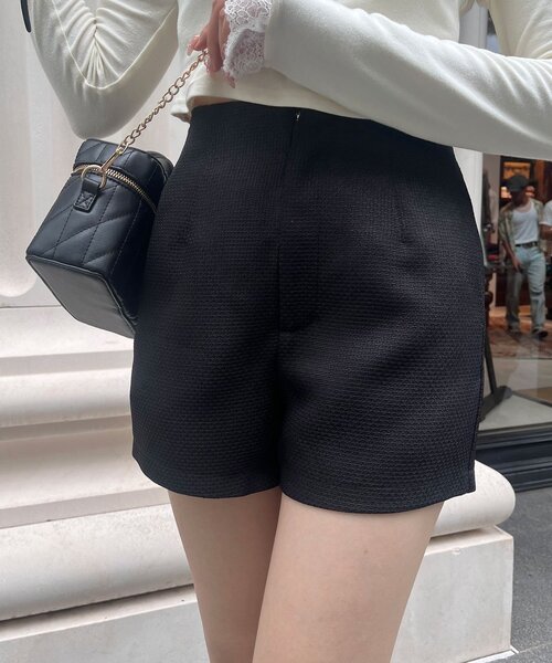 OLIVE des OLIVE（オリーブデオリーブ）の「【Belle Charme/セットアップ対応】クラシカルショートパンツ（その他パンツ・レディース・チャコールグレー/ブラック・FREE）」の2枚目の写真