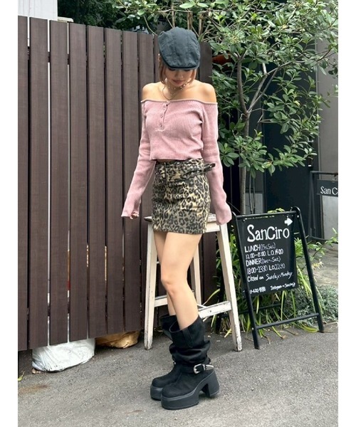 EVRIS（エヴリス）の「モールオフショルニットトップス（ニット/セーター・レディース・アイボリー/ブラック/ブルー/ピンク・FREE）」の9枚目の写真