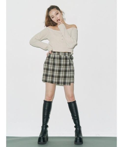 EVRIS（エヴリス）の「モールオフショルニットトップス（ニット/セーター・レディース・アイボリー/ブラック/ブルー/ピンク・FREE）」の21枚目の写真