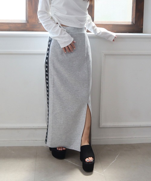 CECIL McBEE(セシルマクビー)の「サイドジャガードロゴ ダンボールニットナロースカート(スカート・レディース・グレー/ブラック・MEDIUM/LARGE)」の14枚目の写真