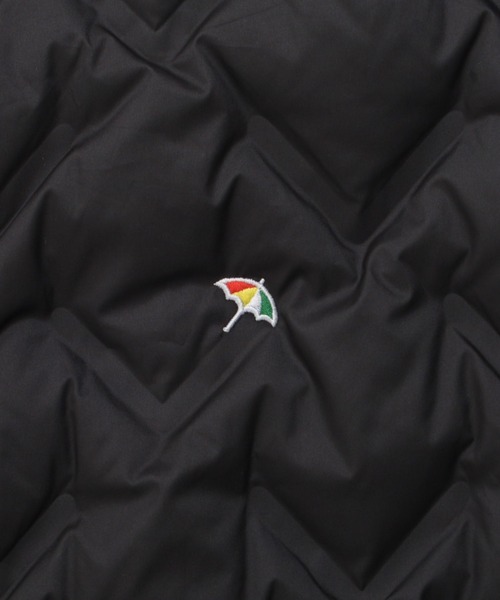 Arnold Palmer(アーノルドパーマー)の「シームレス シェア インナーダウンベスト(ダウンベスト・レディース・ダークベージュ/オフホワイト/ブラック・LL/L/M/S/XS)」の5枚目の写真