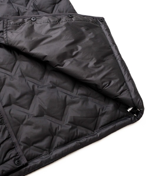 Arnold Palmer(アーノルドパーマー)の「シームレス シェア インナーダウンベスト(ダウンベスト・レディース・ダークベージュ/オフホワイト/ブラック・LL/L/M/S/XS)」の8枚目の写真