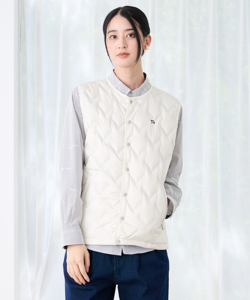 Arnold Palmer(アーノルドパーマー)の「シームレス シェア インナーダウンベスト(ダウンベスト・レディース・ダークベージュ/オフホワイト/ブラック・LL/L/M/S/XS)」の19枚目の写真