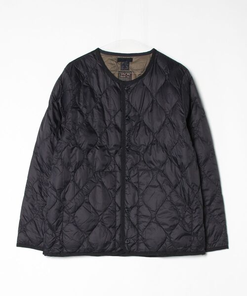 TAION（タイオン）の「【TAION】MILITARY CREW NECK DOWN JKT（SOFT SHELL）（ダウンジャケット/コート・メンズ・ダークオリーブ/ブラック・X-LARGE/MEDIUM/LARGE）」の10枚目の写真