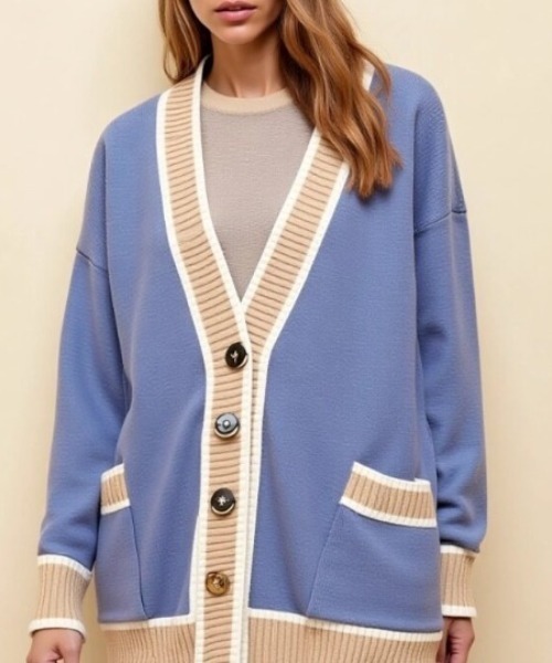 cammie(キャミー)の「配色デザインニットカーディガン(カーディガン/ボレロ・レディース・ネイビー/サックスブルー/オフホワイト/レッド/ベージュ・F)」の8枚目の写真
