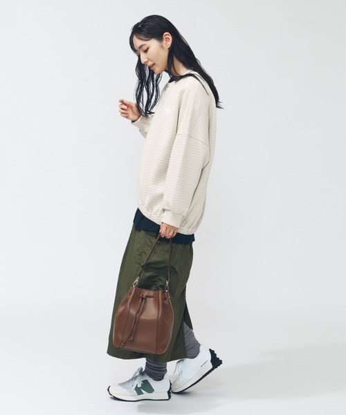 NEW BALANCE（ニューバランス）の「【別注】ニューバランス New Balance THE CITY シャイニーカーゴスカート 限定コラボ（スカート・レディース・グレー/ブラック/グリーン・L/M）」の7枚目の写真