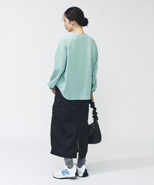 NEW BALANCE（ニューバランス）の「【別注】ニューバランス New Balance THE CITY シャイニーカーゴスカート 限定コラボ（スカート・レディース・グレー/ブラック/グリーン・L/M）」の15枚目の写真
