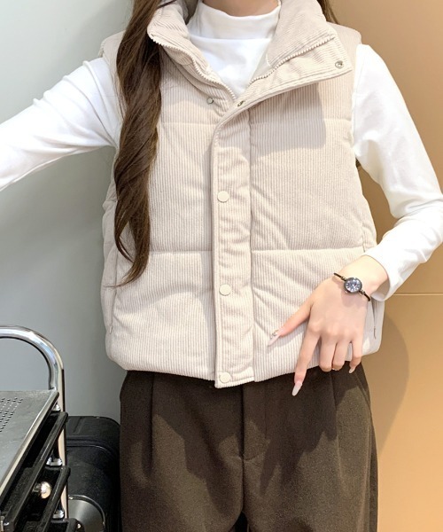 REMUR(レミュール)の「コーデュロイ中綿ベスト(ダウンベスト・レディース・ピンク/ベージュ/サックスブルー/アイボリー/ブラック・M/L)」の11枚目の写真