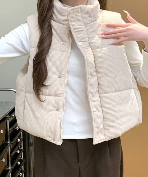 REMUR(レミュール)の「コーデュロイ中綿ベスト(ダウンベスト・レディース・ピンク/ベージュ/サックスブルー/アイボリー/ブラック・M/L)」の9枚目の写真