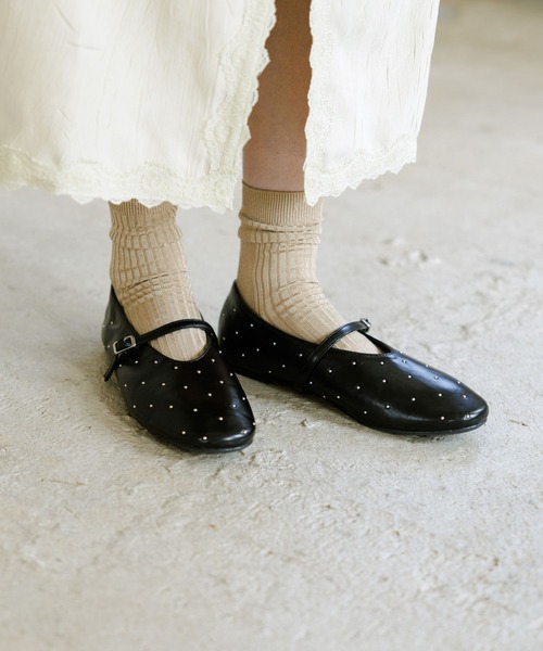 studio CLIP（スタディオクリップ）の「ワンストラップスタッズパンプス（パンプス・レディース・ブラック/アイボリー/ブラウン・MEDIUM/LARGE）」の20枚目の写真