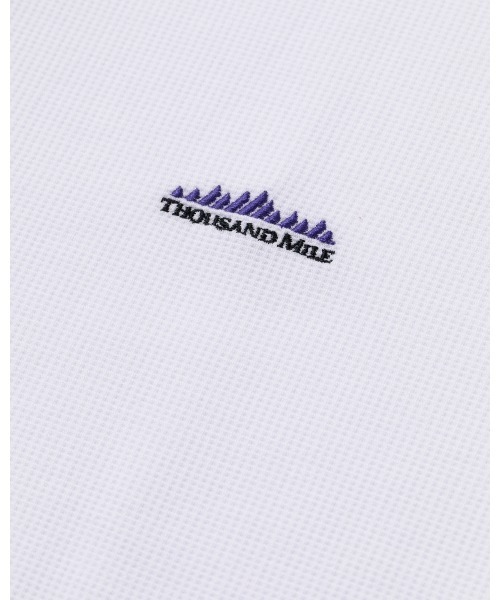 THOUSAND MILE（サウザンドマイル）の「[Unisex]HENLEY NECK SHIRT TECH WAFFLE/ヘンリーネックシャツ（Tシャツ/カットソー・レディース・グレイッシュベージュ/ネイビー/スミクロ/オフホワイト・XL/L/M/S/XS）」の7枚目の写真