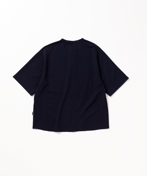 THOUSAND MILE（サウザンドマイル）の「[Unisex]HENLEY NECK SHIRT TECH WAFFLE/ヘンリーネックシャツ（Tシャツ/カットソー・レディース・グレイッシュベージュ/ネイビー/スミクロ/オフホワイト・XL/L/M/S/XS）」の13枚目の写真