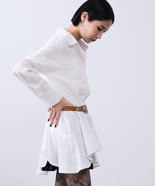 MONOe（モノエ）の「ベルト付きロングフレアシャツワンピース（シャツ/ブラウス・レディース・ボルドー/ホワイト/ブラック・FREE）」の6枚目の写真