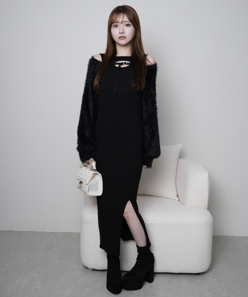 デコルテオープンドッキングニットワンピース（ワンピース