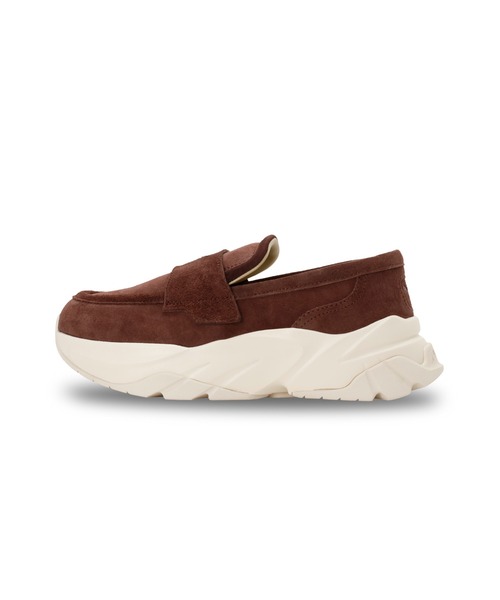 PUMA（プーマ）の「PUMA プーマ ウィメンズ ローファー スウェード（ローファー・レディース・ブラウン系その他・25cm/24.5cm/26/25.5cm/24.0cm/22.5cm/22cm/23.5cm/23cm）」の4枚目の写真