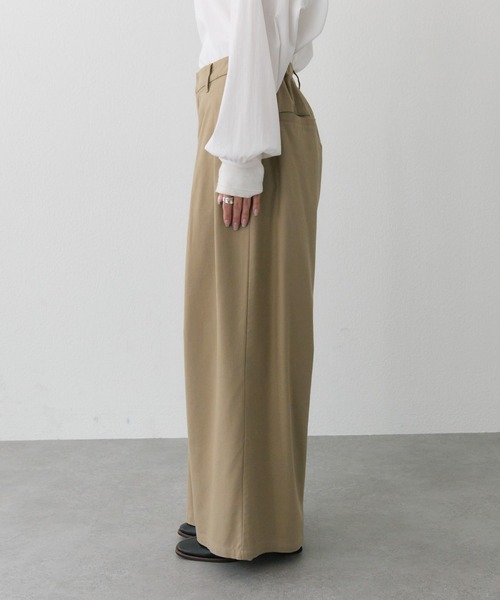 PUAL CE CIN（ピュアルセシン）の「コットンレーヨンツータックワイドパンツ（スラックス・レディース・ダークブラウン/ベージュ/キャメル・FREE）」の16枚目の写真