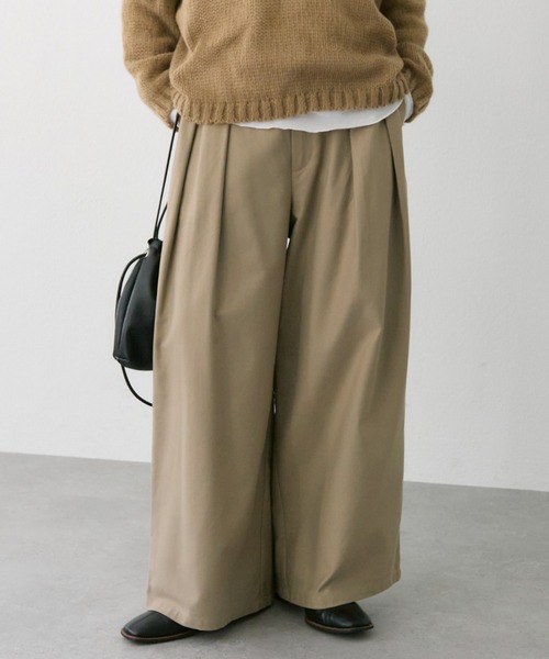 PUAL CE CIN（ピュアルセシン）の「コットンレーヨンツータックワイドパンツ（スラックス・レディース・ダークブラウン/ベージュ/キャメル・FREE）」の10枚目の写真