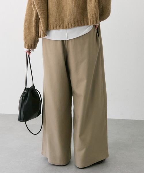 PUAL CE CIN（ピュアルセシン）の「コットンレーヨンツータックワイドパンツ（スラックス・レディース・ダークブラウン/ベージュ/キャメル・FREE）」の8枚目の写真