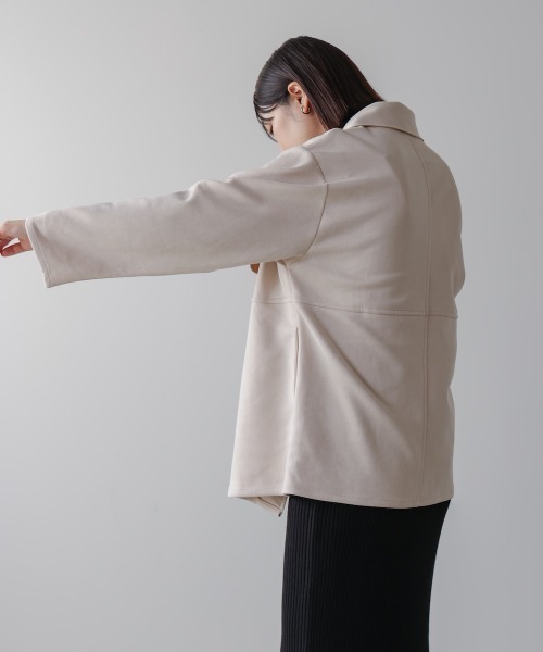 Bou Jeloud（ブージュルード）の「ステンカラースエードジャケット（テーラードジャケット・レディース・モカ/キャメル/オフホワイト・38）」の6枚目の写真