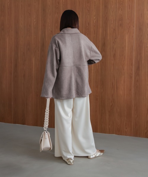 Bou Jeloud（ブージュルード）の「ステンカラースエードジャケット（テーラードジャケット・レディース・モカ/キャメル/オフホワイト・38）」の11枚目の写真