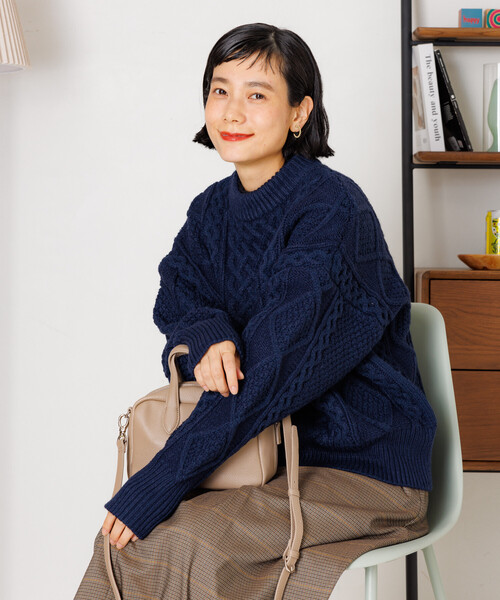 FREAK'S STORE（フリークスストア）の「ミックスケーブルクルーネックニット（ニット/セーター・レディース・オフホワイト/ライトグレー/レッド/ネイビー/ブラウン・ﾌﾘ-）」の5枚目の写真