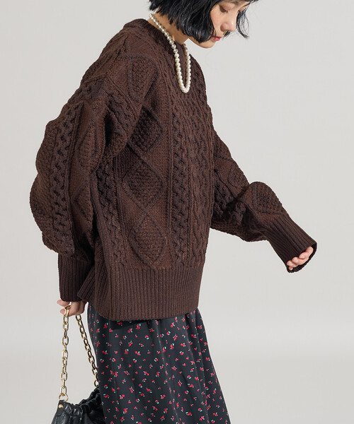 FREAK'S STORE（フリークスストア）の「ミックスケーブルクルーネックニット（ニット/セーター・レディース・オフホワイト/ライトグレー/レッド/ネイビー/ブラウン・ﾌﾘ-）」の4枚目の写真