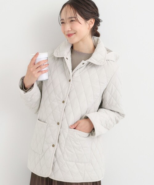 SHOO・LA・RUE(シューラルー)の「【撥水/フード取り外し可】サッと羽織れる ダイヤ柄キルトジャケット(その他アウター・レディース・ブラウン系/ブラック/ベージュ・02/03/04/01)」の1枚目の写真