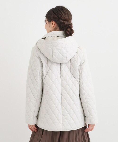 SHOO・LA・RUE（シューラルー）の「【撥水/フード取り外し可】サッと羽織れる ダイヤ柄キルトジャケット（その他アウター・レディース・ブラウン系/ブラック/ベージュ・02/03/04/01）」の19枚目の写真