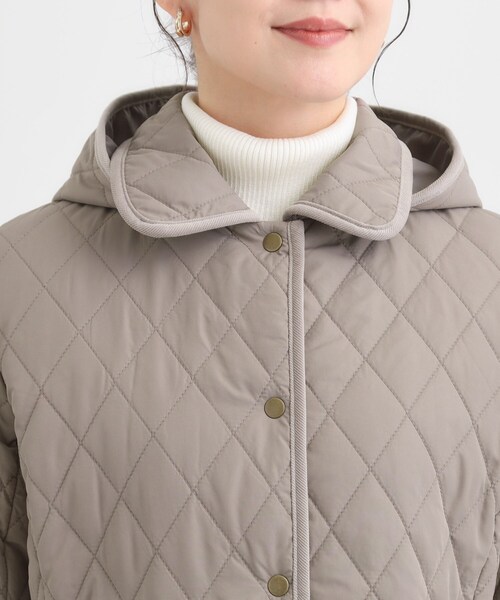 SHOO・LA・RUE(シューラルー)の「【撥水/フード取り外し可】サッと羽織れる ダイヤ柄キルトジャケット(その他アウター・レディース・ブラウン系/ブラック/ベージュ・02/03/04/01)」の15枚目の写真