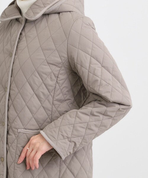 SHOO・LA・RUE(シューラルー)の「【撥水/フード取り外し可】サッと羽織れる ダイヤ柄キルトジャケット(その他アウター・レディース・ブラウン系/ブラック/ベージュ・02/03/04/01)」の16枚目の写真