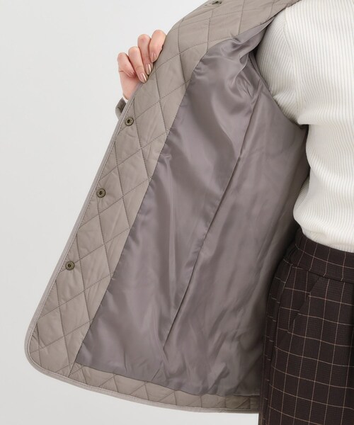 SHOO・LA・RUE(シューラルー)の「【撥水/フード取り外し可】サッと羽織れる ダイヤ柄キルトジャケット(その他アウター・レディース・ブラウン系/ブラック/ベージュ・02/03/04/01)」の19枚目の写真