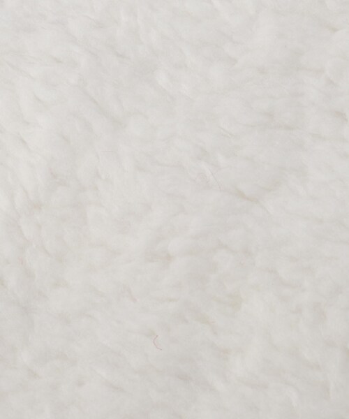 one'sterrace（ワンズテラス）の「【あったか】ボアチェック ひざ掛け（ブランケット・レディース・レッド系9/グレー系4・99）」の5枚目の写真