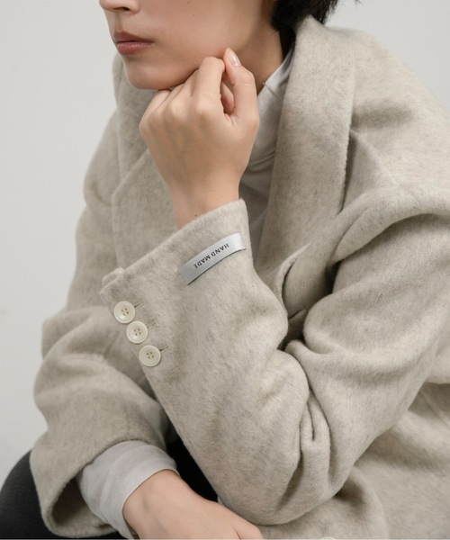 lawgy（ラウジー）の「handmade trapezoid collar jacket coat / ハンドメイドトラペゾイドカラージャケットコート（その他アウター・レディース・オートミール/イエロー・FREE）」の6枚目の写真