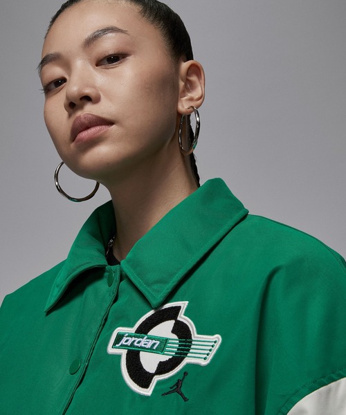 JORDAN BRAND(ジョーダンブランド)の「NIKE WMNS AS W J BRK VARSITY JKT FILL HV0404(その他アウター・レディース・グリーン/ブラック・S)」の10枚目の写真