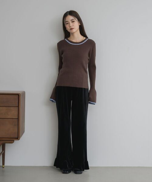 kivi（キヴィ）の「裾フレアベロアパンツ（その他パンツ・レディース・イエロー系/ブラウン/ブラック・FREE）」の13枚目の写真
