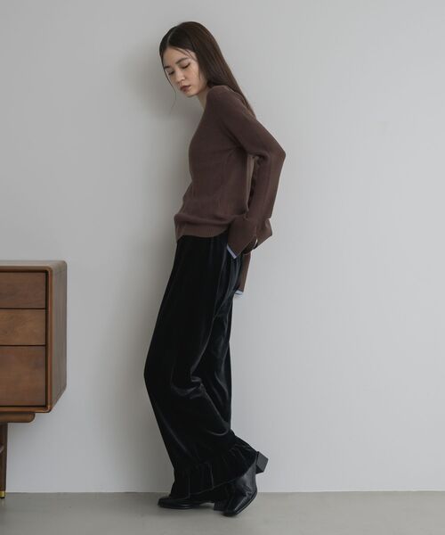 kivi（キヴィ）の「裾フレアベロアパンツ（その他パンツ・レディース・イエロー系/ブラウン/ブラック・FREE）」の16枚目の写真