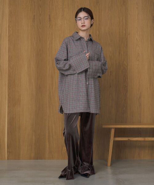 kivi（キヴィ）の「裾フレアベロアパンツ（その他パンツ・レディース・イエロー系/ブラウン/ブラック・FREE）」の21枚目の写真